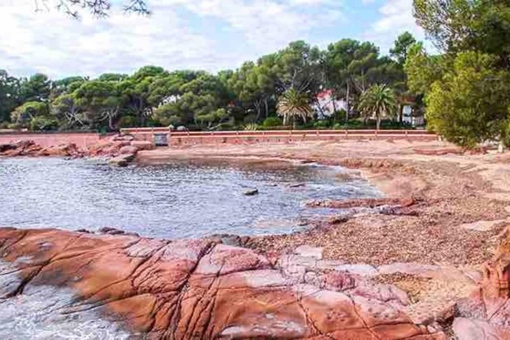 Boreal 4 Pax Bord De Mer Saint-Raphael (Var) Exterior foto