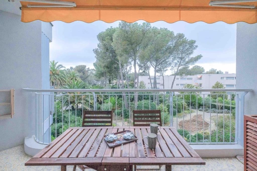 Boreal 4 Pax Bord De Mer Saint-Raphael (Var) Exterior foto